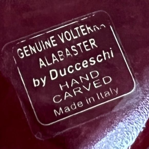 Ducceschi Hand Carved Genuine Volterra Alabaster Heart Paperweight - Picture 2 of 2